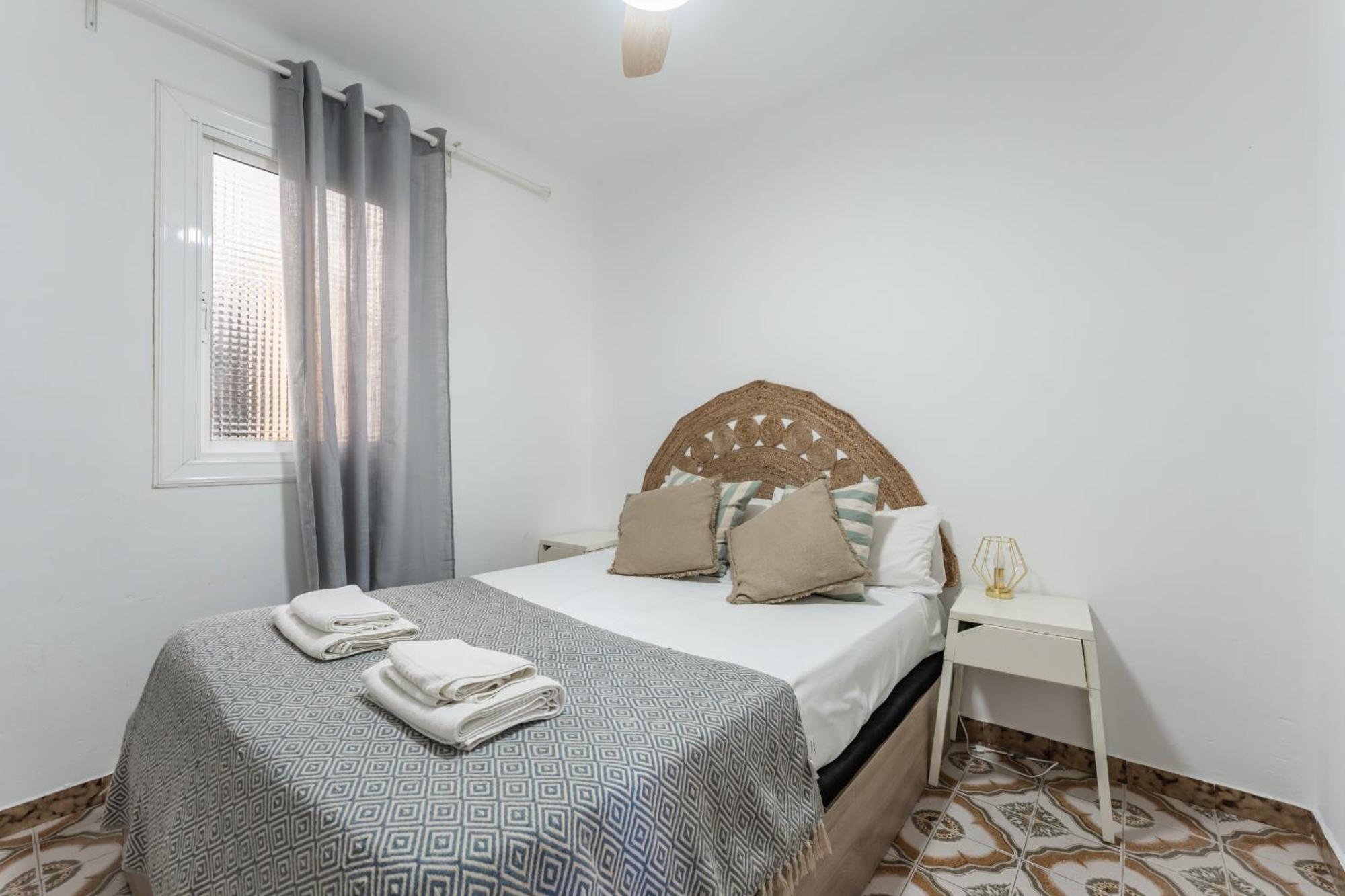 Feel Welcome Barcelona 10 Корнелья де Лиобрегат Экстерьер фото